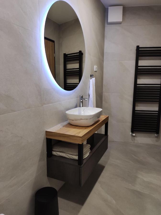 Boutique Rooms By Petric Winery Dobravlje Exterior photo